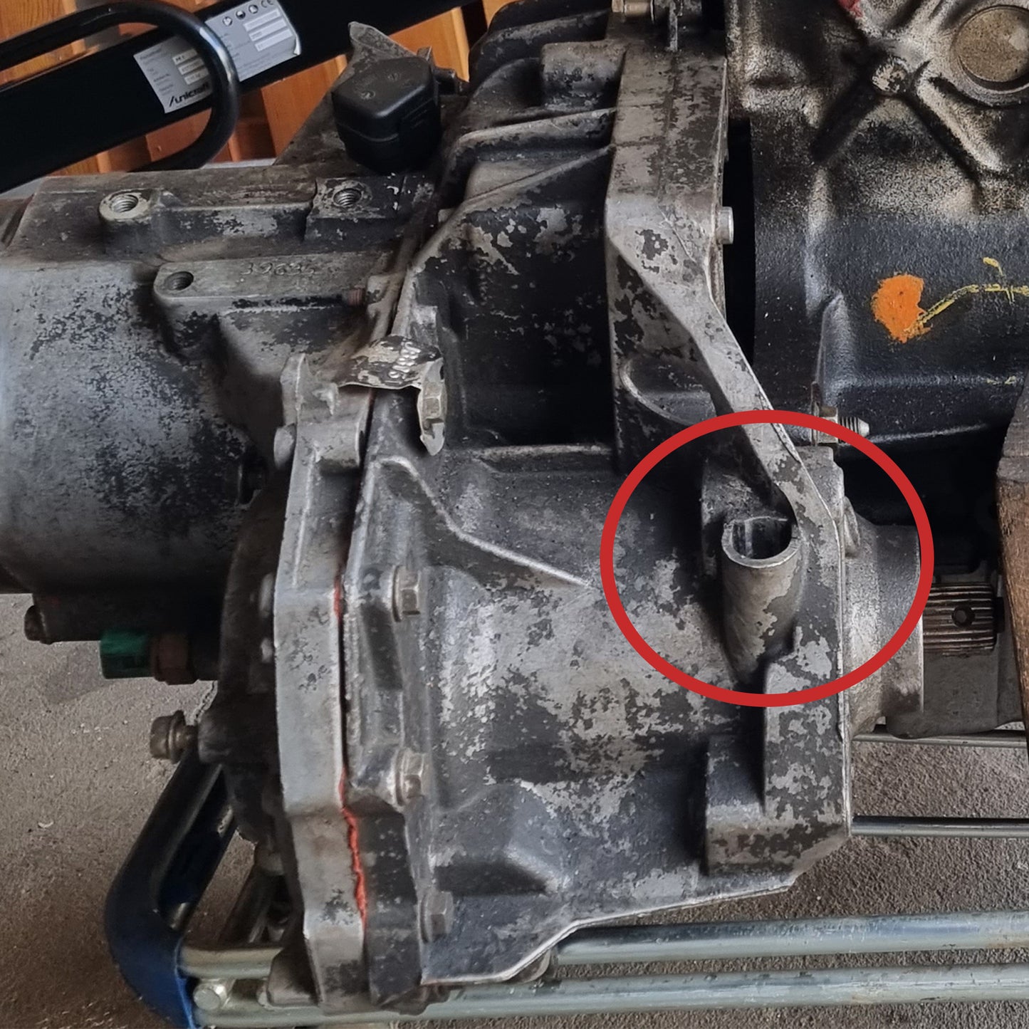 Speedometer cable sleeve | JB3 & JC5 gearbox