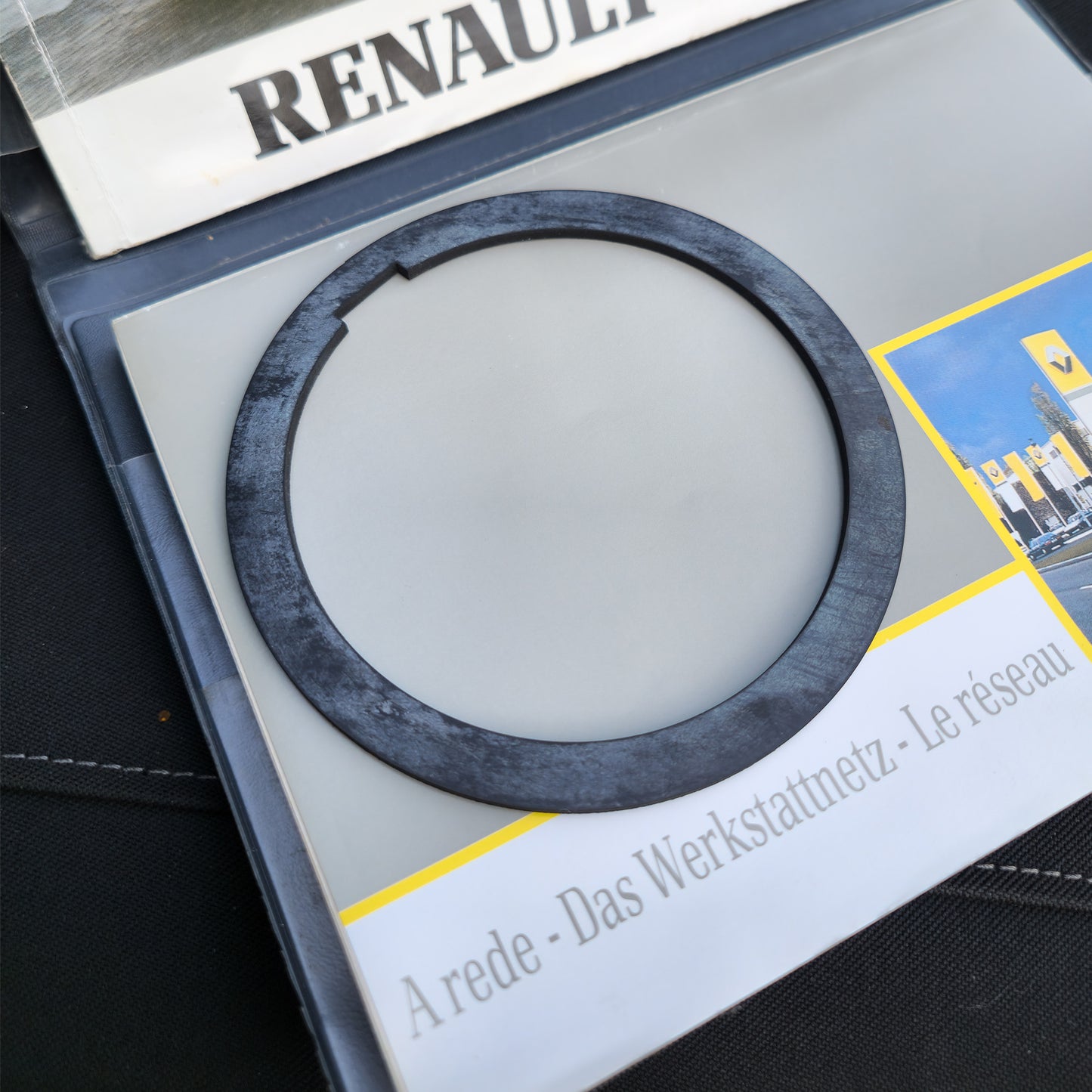 Detail Gummidichtung Benzinpumpe Renault 19 – petrol pump seal detail