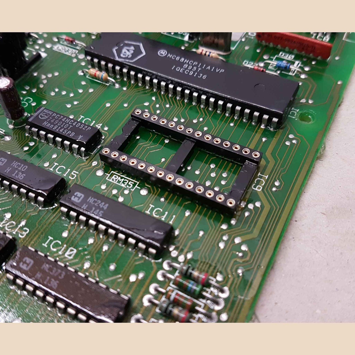 Steuergerät mit EPROM-Sockel – ECU with installed socket – ready for tuning chip – Renault Clio 16V