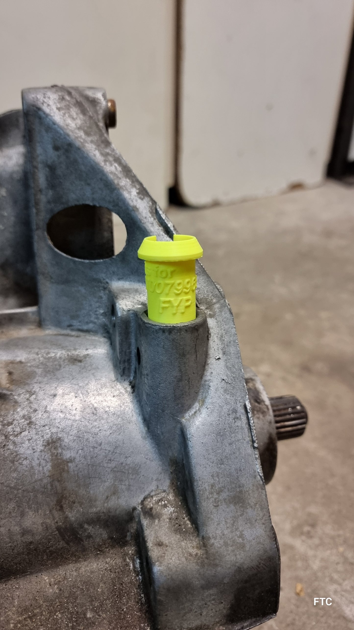Speedometer cable sleeve | JB3 & JC5 gearbox