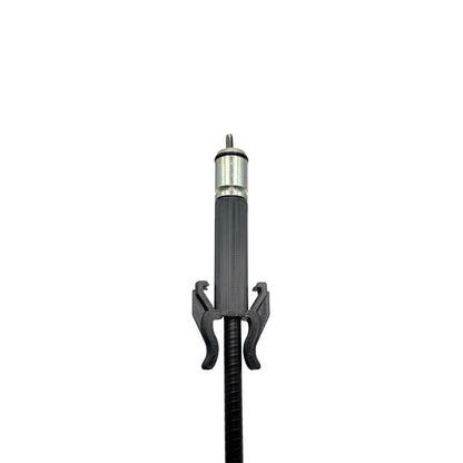 Tachowelle mit eingeclipster Halteklammer Rückansicht Detail Renault / speedometer cable with fitted retaining clip rear detail view
