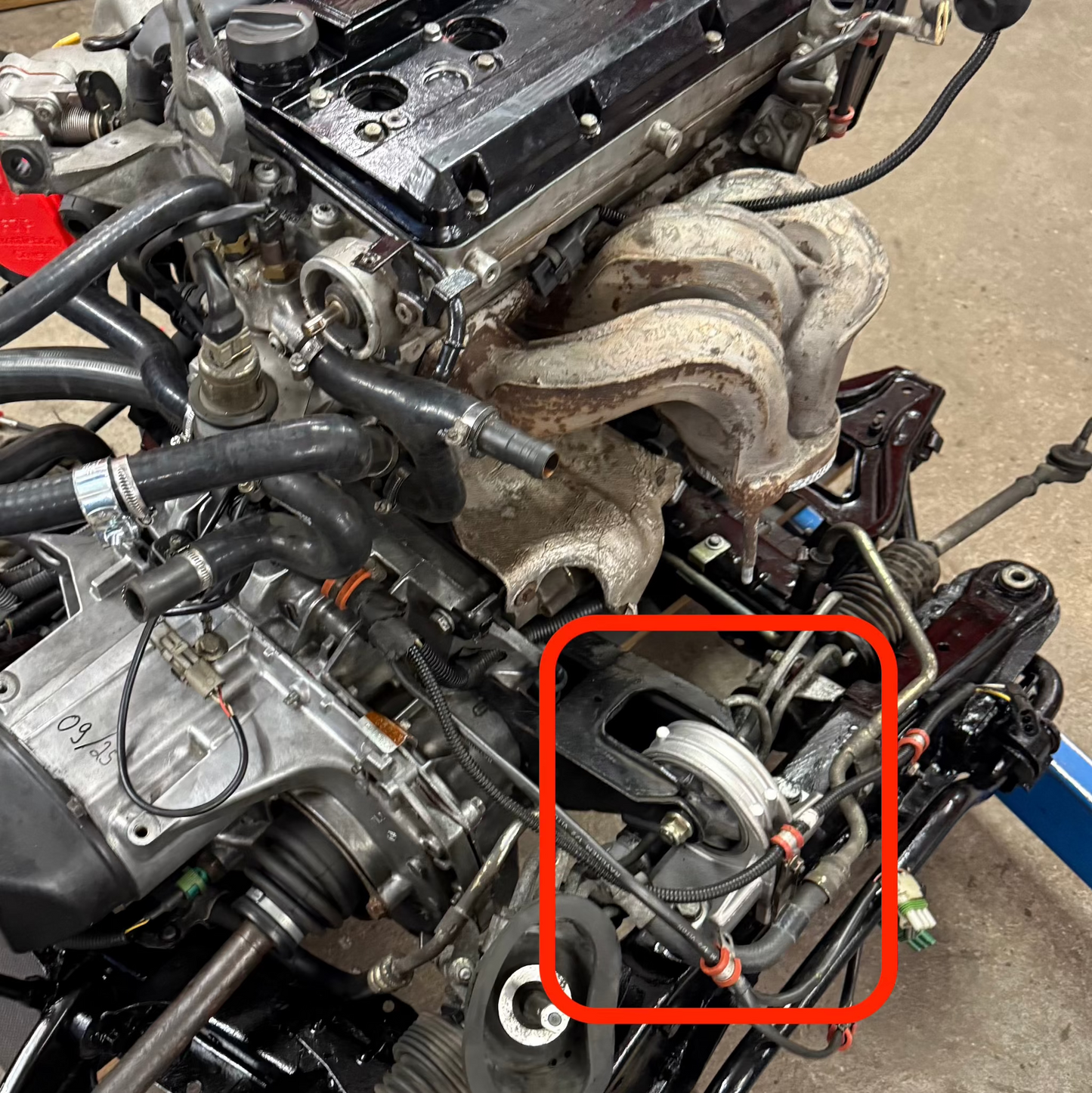 Motorlager Renault 19 Einbauposition am Getriebe / Engine mount Renault 19 installed at gearbox position