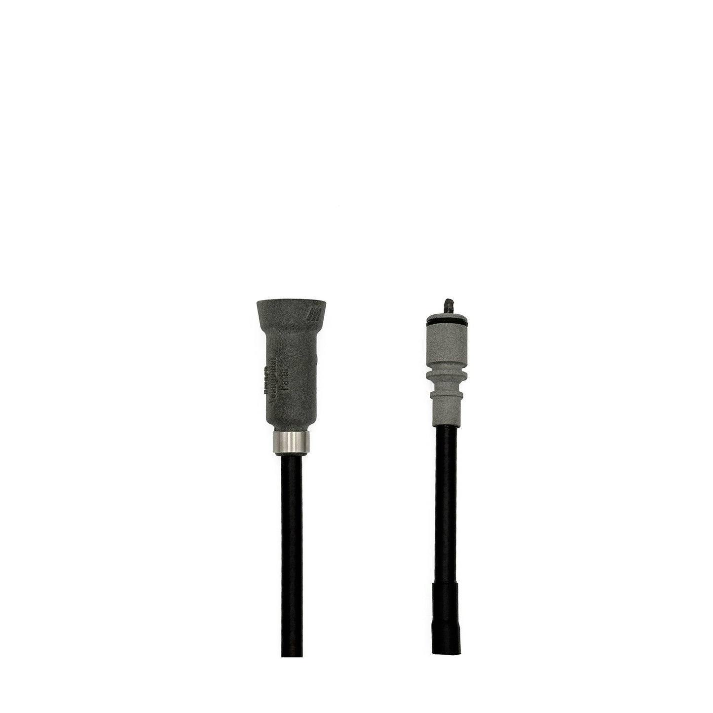 Tachowelle mechanisch – Anschlüsse im Detail: Tachoseite (links) und Getriebeseite (rechts)